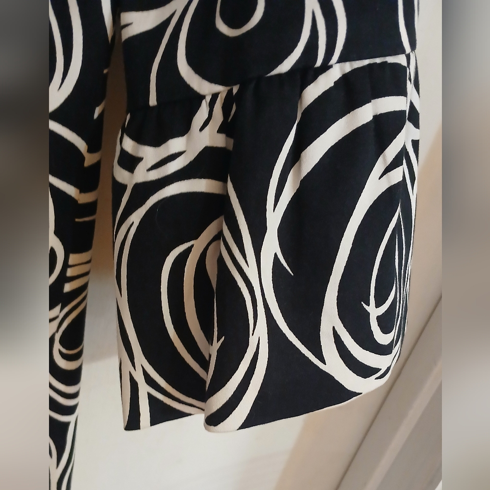 Multiples Geometric Black and White Swirl Blazer Extra Large - Picture 12 of 13